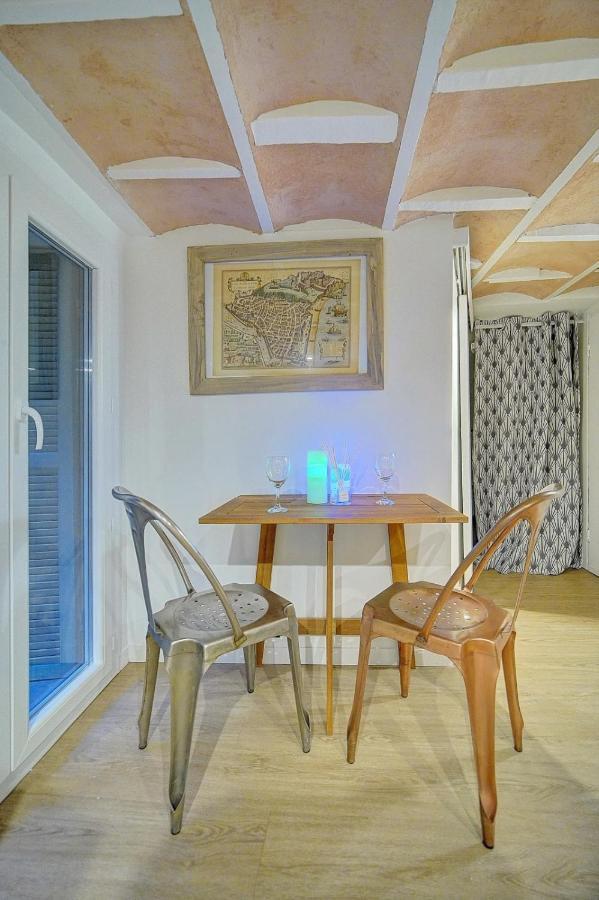 #31 Comfy Place In The Old Town Balcony & Ac 2min To Beach Appartamento *